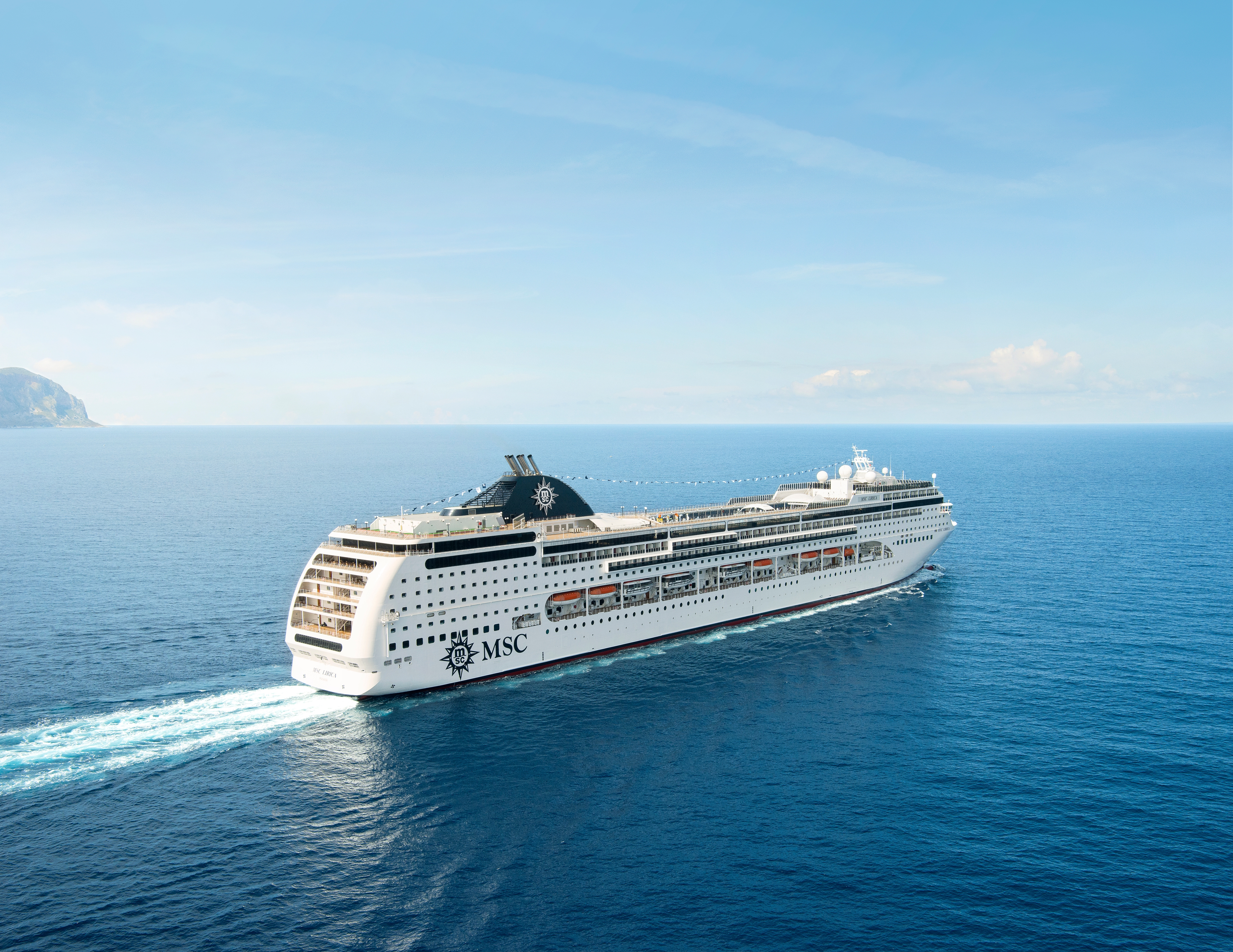 MSC Lirica